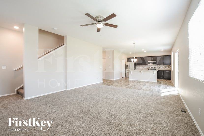 1958 Ruby Ct - Photo 3 of 15