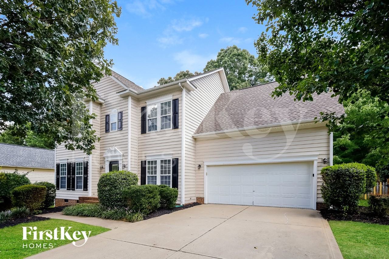 4303 Canewood Ln - Photo 2 of 15