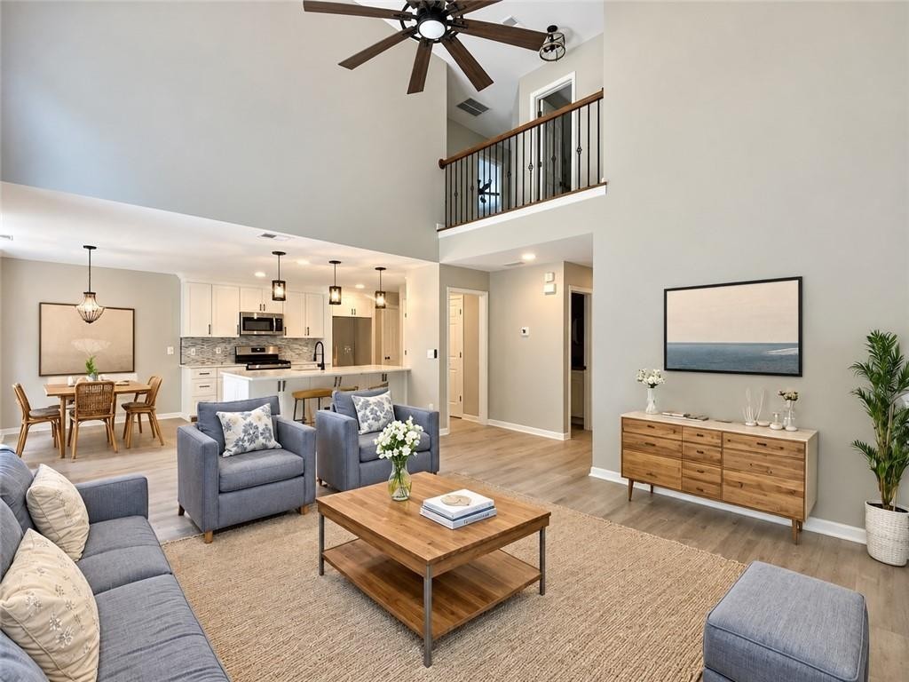 510 Parkstone Ln - Photo 3 of 31