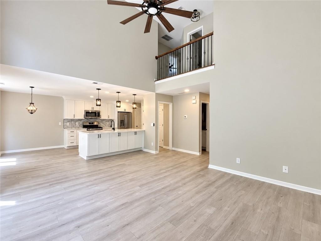 510 Parkstone Ln - Photo 4 of 31