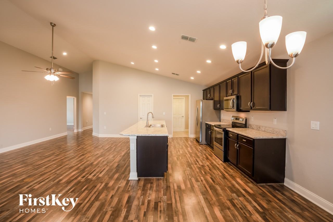 3731 Peregrine Way - Photo 3 of 15