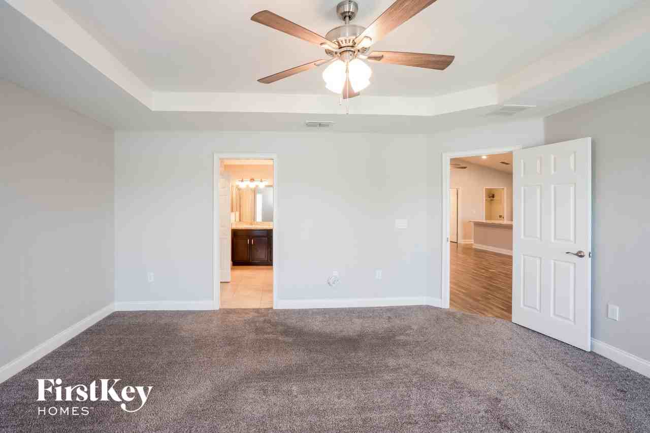 3731 Peregrine Way - Photo 7 of 15