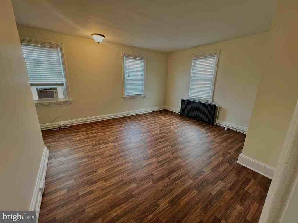 109 E Main St ##2 - Photo 6 of 14