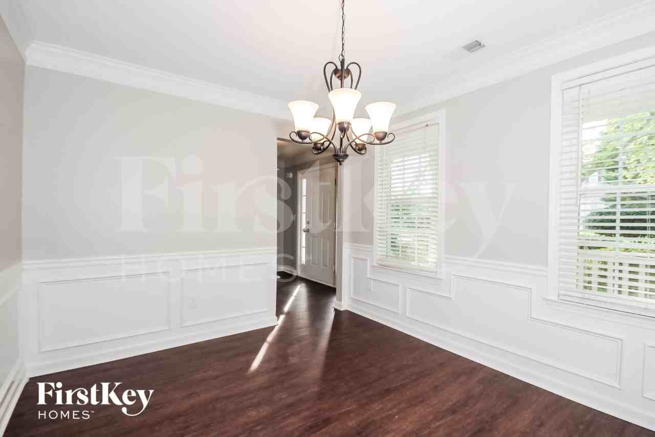 18 Muirfield Ct - Photo 7 of 15