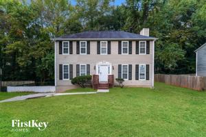 featured image of 555 Sherwood Grn