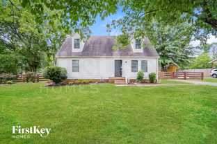 2423 Paddock Dr - Photo 1 of 1
