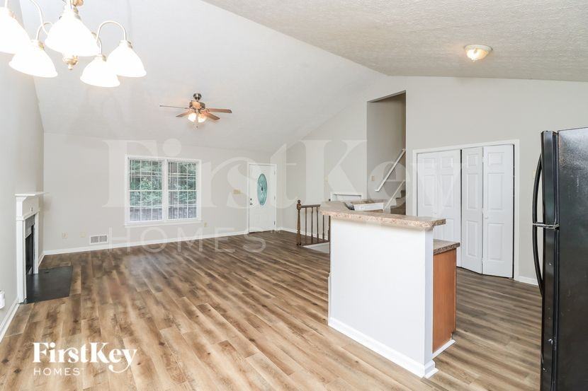 87 Nottingham Dr - Photo 6 of 16