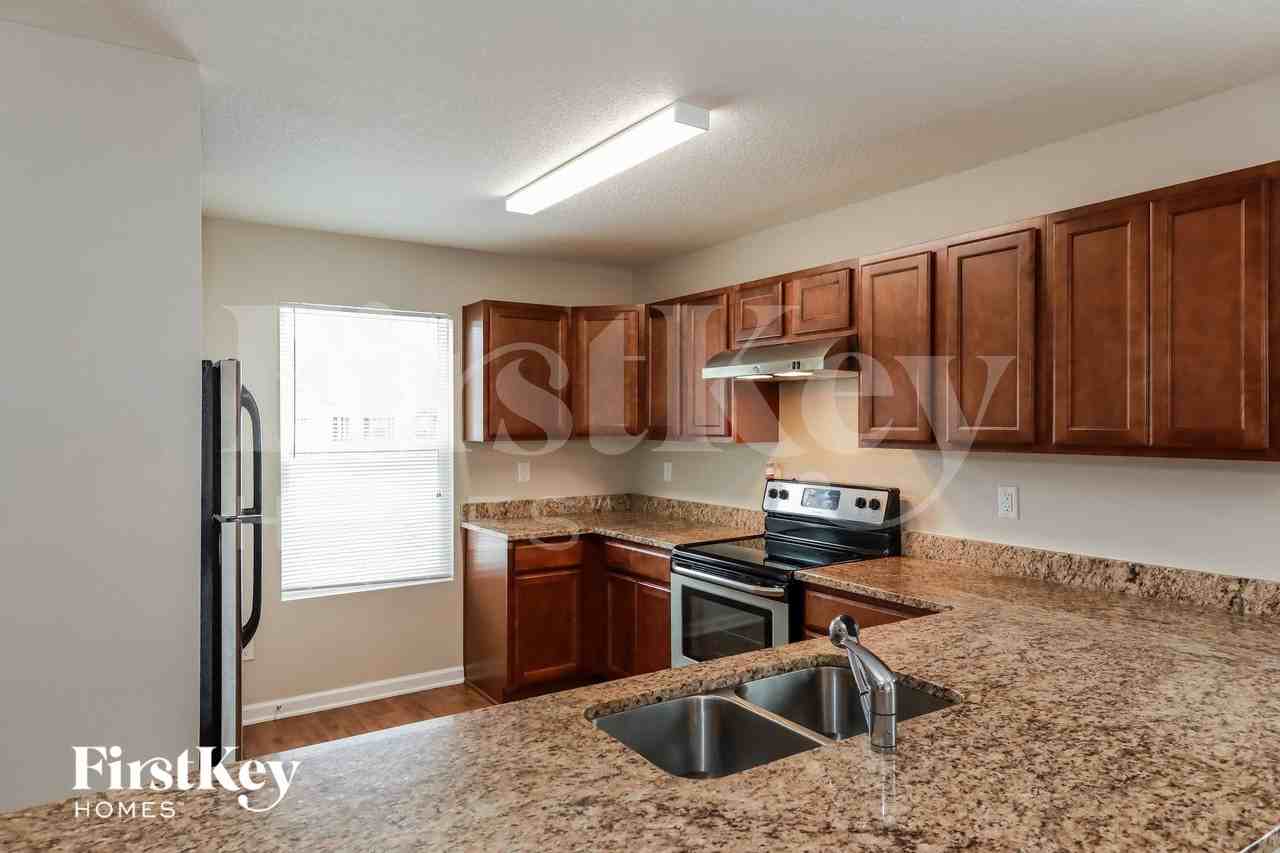 4528 Glendas Meadow Dr - Photo 6 of 15