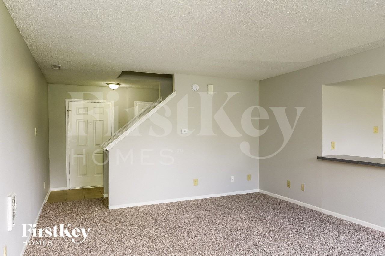 8837 Hosta Way - Photo 3 of 15