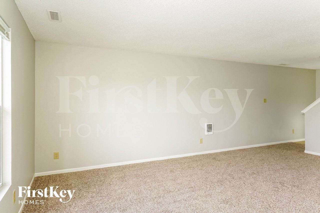 8837 Hosta Way - Photo 5 of 15