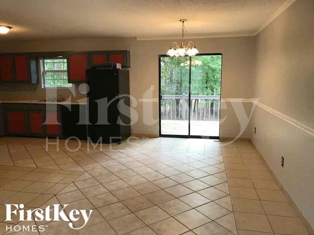 7774 Melanie Dr - Photo 4 of 18