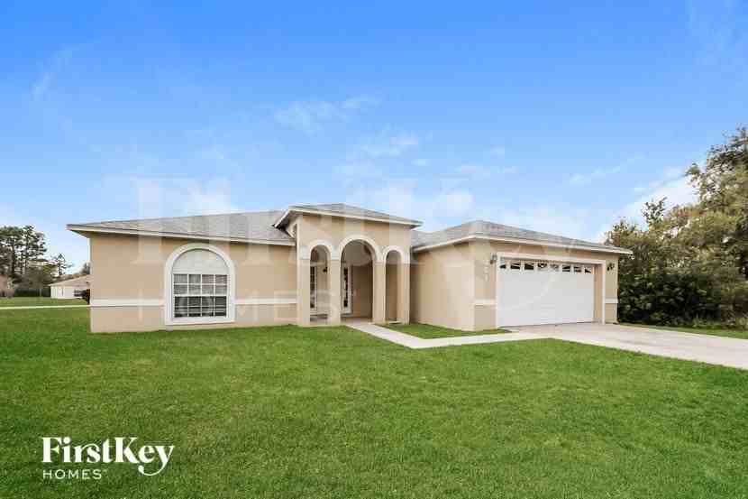 761 Platypus Ct - Photo 2 of 15