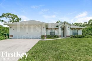 737 Coconut St Se - Photo 1 of 1