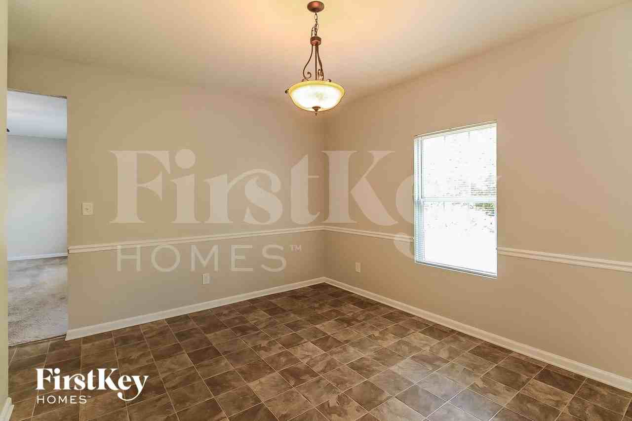 620 Beaujolais Ct - Photo 5 of 15