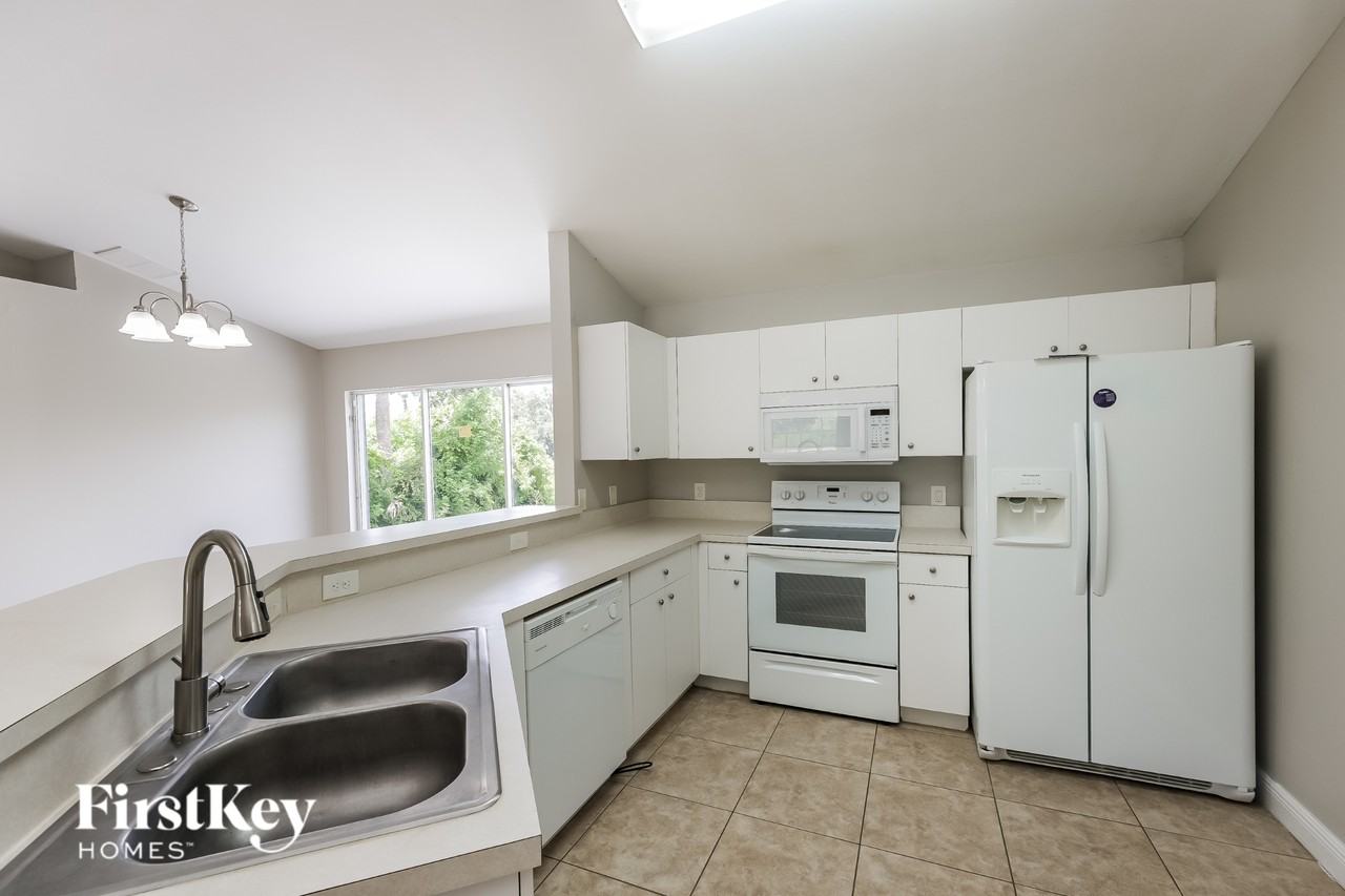 3908 16th St W - Photo 6 of 16