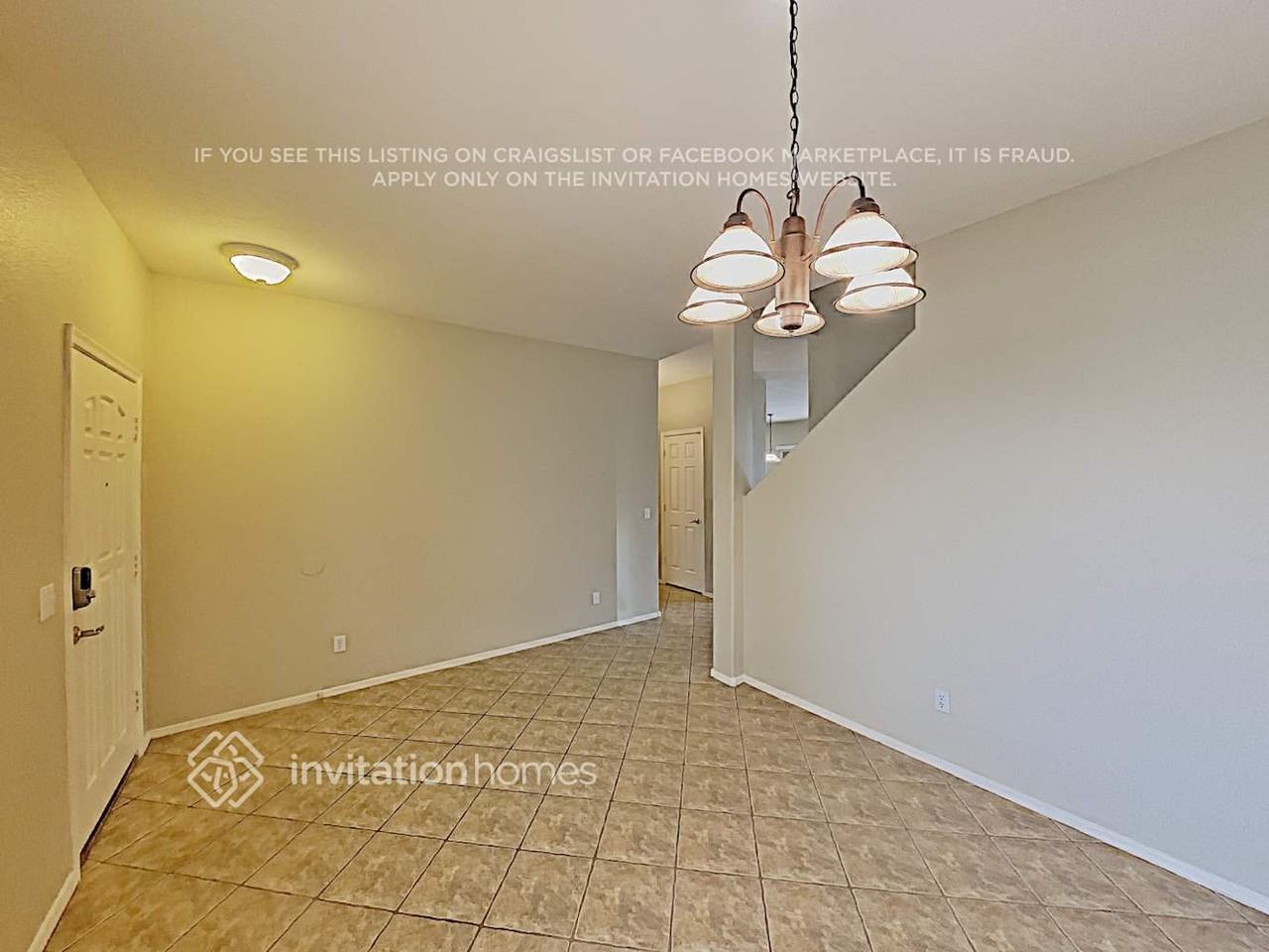 30019 N Royal Oak Way - Photo 4 of 19