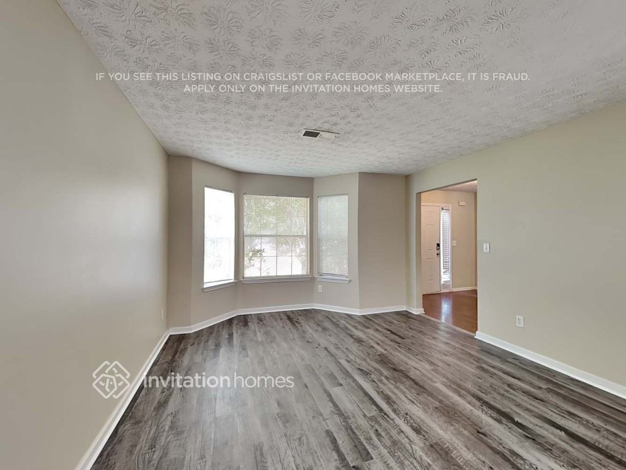 2549 Mead Ct - Photo 4 of 23