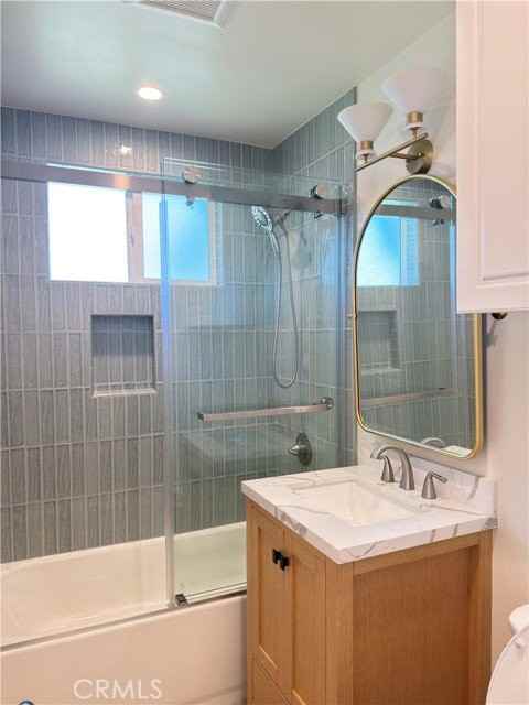 337 E Everett Pl #337 - Photo 3 of 8