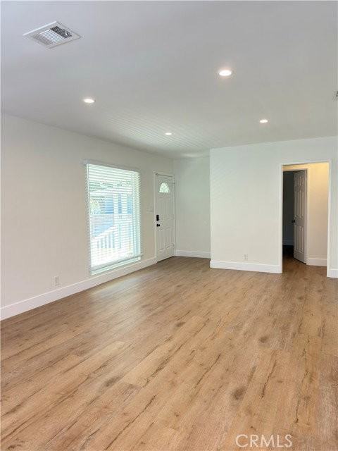 337 E Everett Pl #337 - Photo 5 of 8