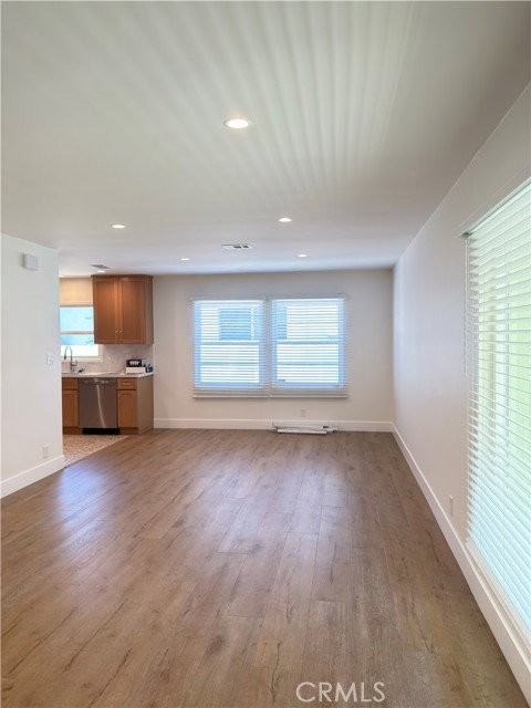 337 E Everett Pl #337 - Photo 6 of 8