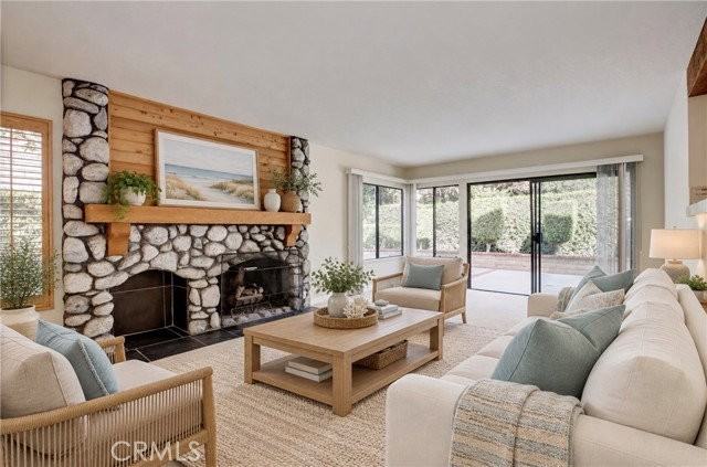 2936 Calle Frontera - Photo 3 of 8