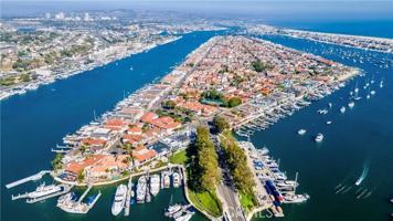 featured image of 102 Via Antibes