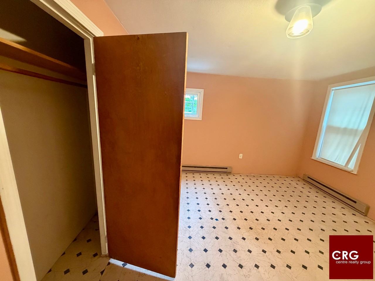 21 Rockville Park #1R - Photo 5 of 6