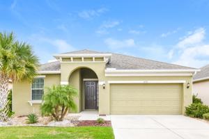 featured image of 636 Star Magnolia Dr