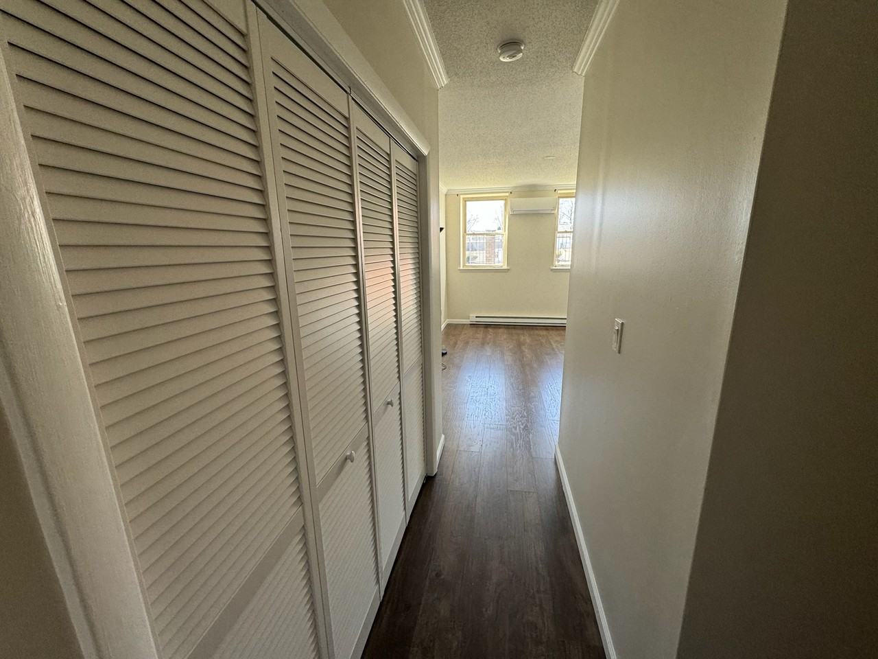 140 Kane St Apt B5 - Photo 2 of 28