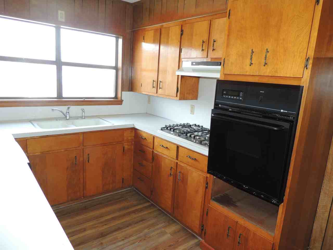 748 N Atlanta Ave - Photo 5 of 31
