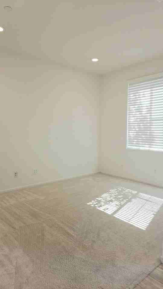 24154 Lavendar Dr - Photo 3 of 13