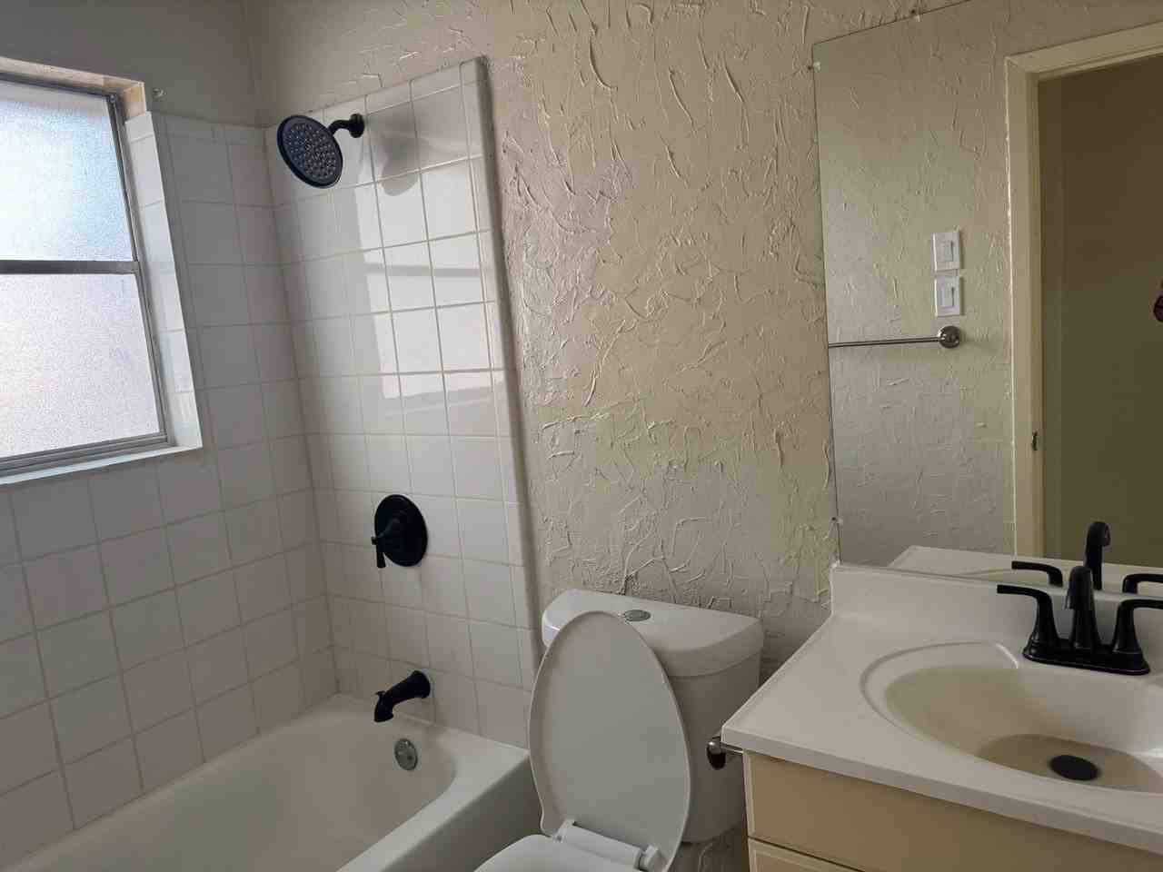 706 Eastern Star Dr #MAIN - Photo 4 of 14