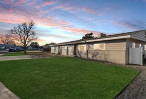 featured image of 604 W Crest Dr #1