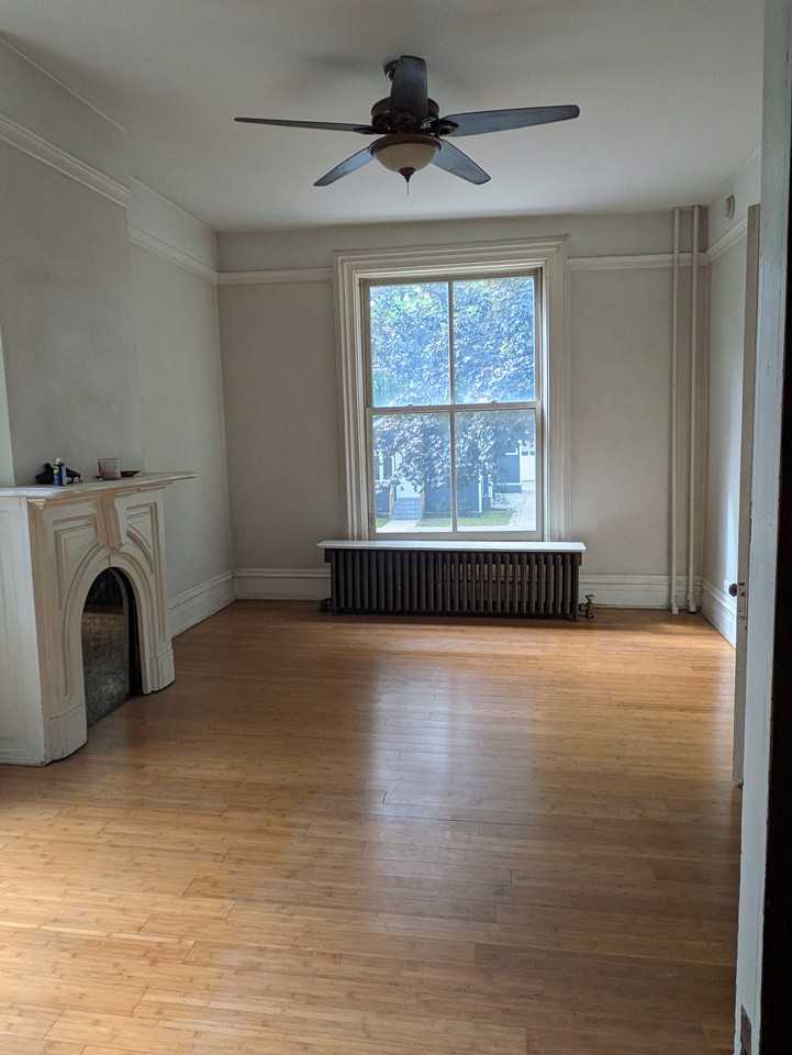 248 Lexington Ave Nw #2 - Photo 5 of 21
