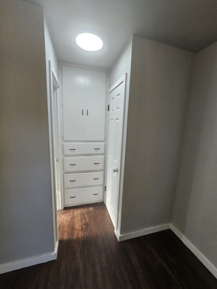 910 Swst - Photo 6 of 8