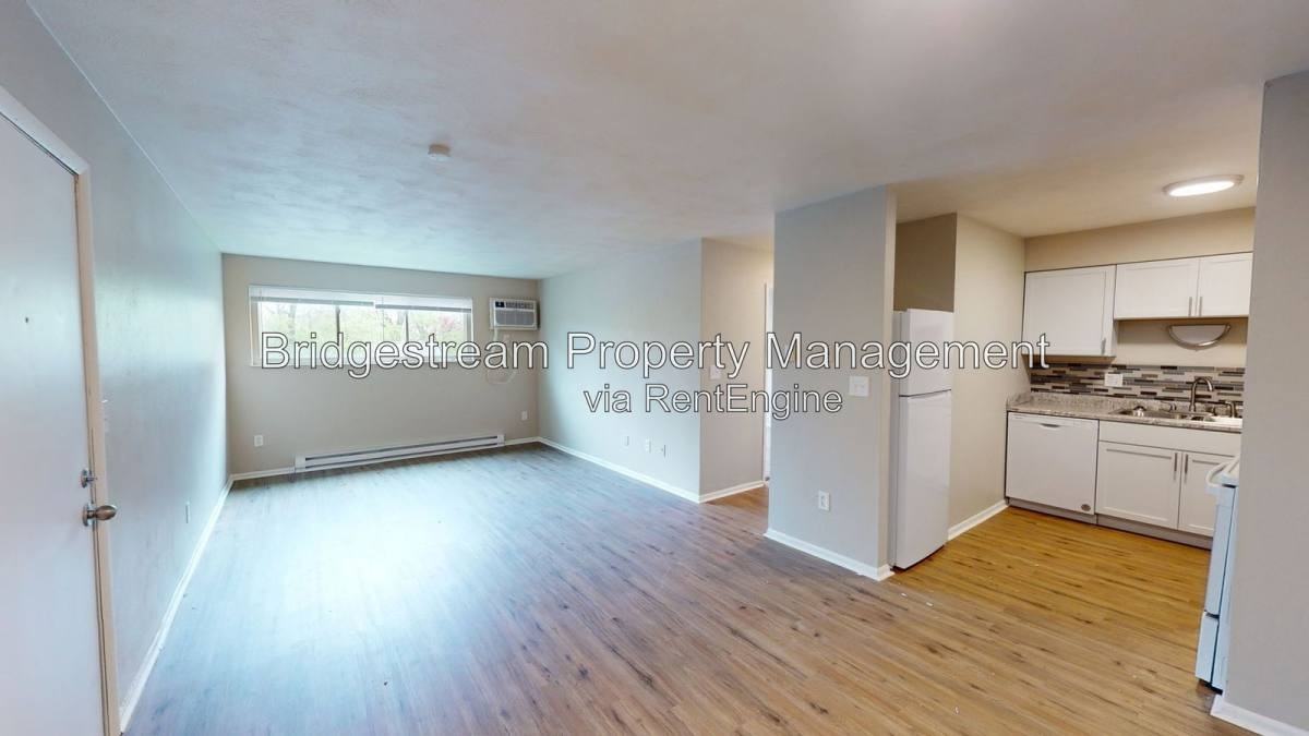 95 N Gebhart Church Rd #B