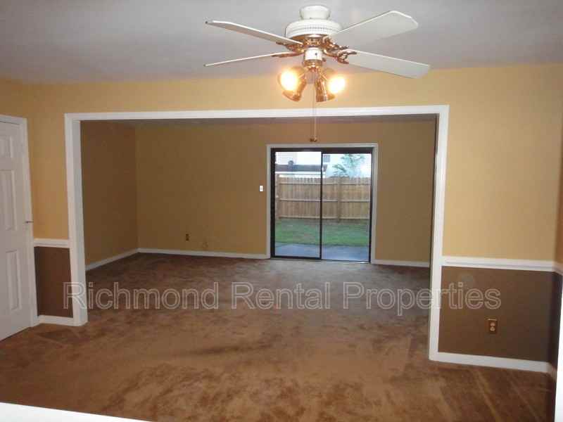 8705 Hermitage Trace Ct - Photo 4 of 16