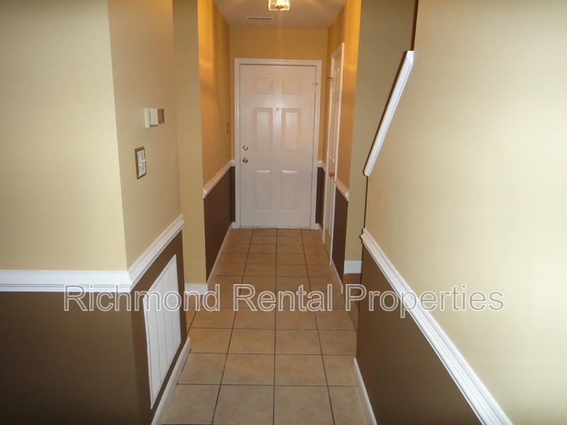 8705 Hermitage Trace Ct - Photo 7 of 16