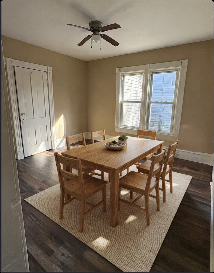 312 S Montgomery St #312 - Photo 3 of 7