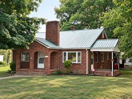 featured image of 1064 Yadkinville Rd #1064