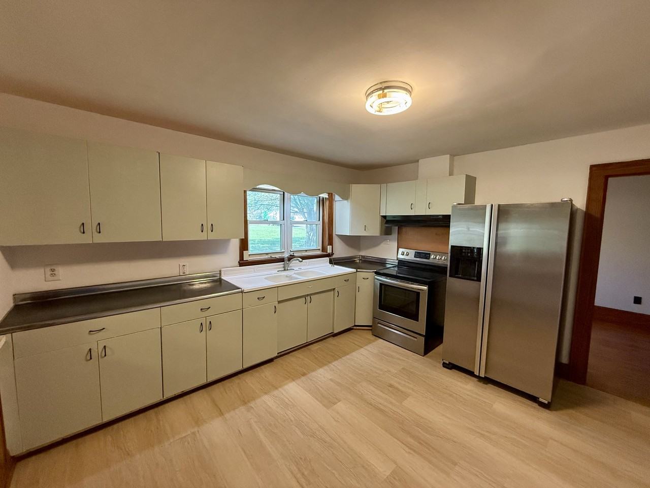 1064 Yadkinville Rd #1064 - Photo 7 of 16