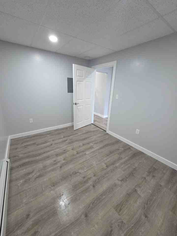 127 Pennsylvania Ave #1 - Photo 6 of 11