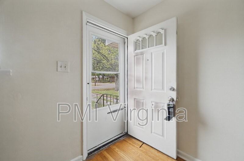 430 Greenbriar Ave - Photo 6 of 22