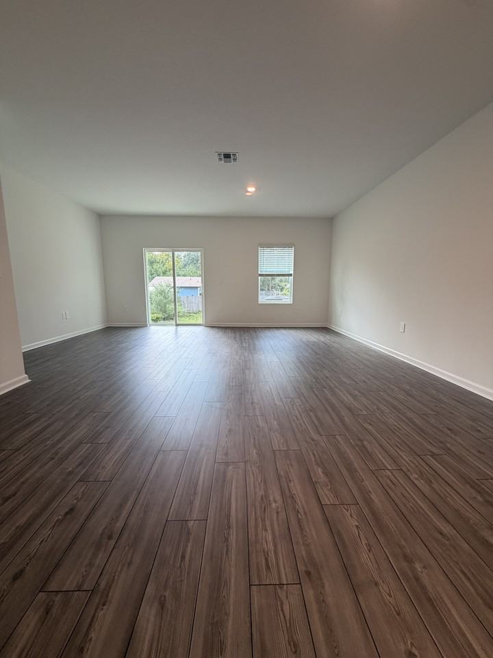 5410 Nw 22nd Dr #5410 - Photo 6 of 20