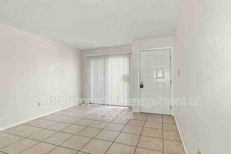 5420 Se 29th Pl #A - Photo 5 of 47