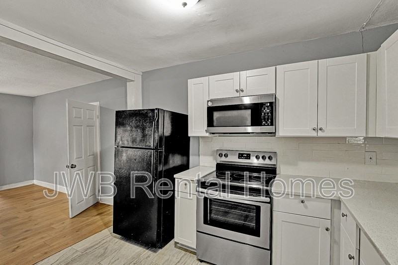 3810 Brick Rd - Photo 2 of 22