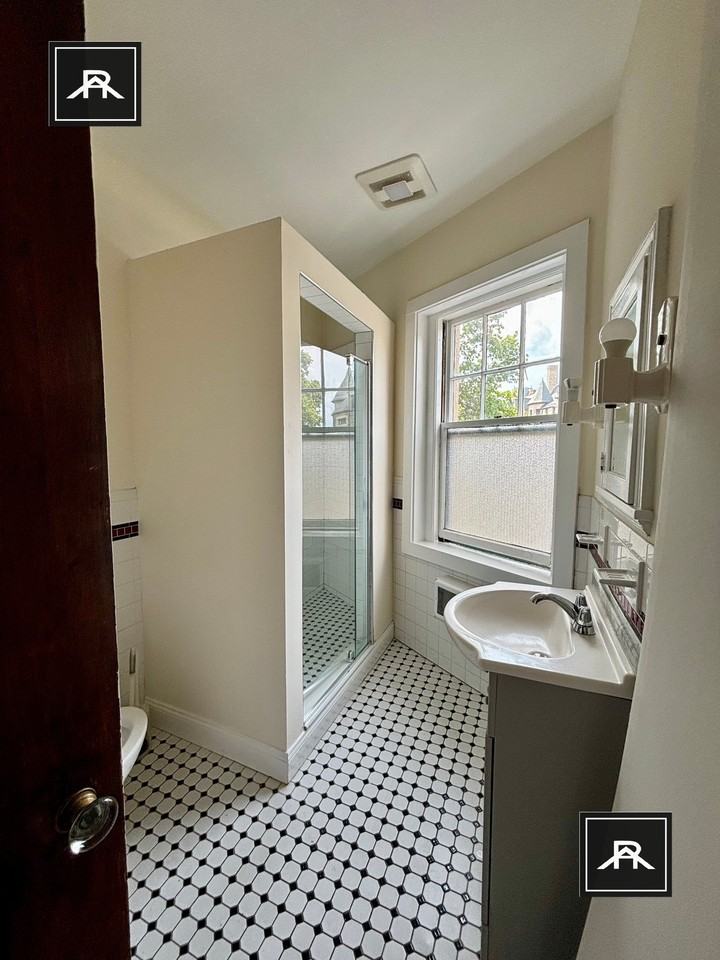 4 Claflin Rd #6 - Photo 2 of 2