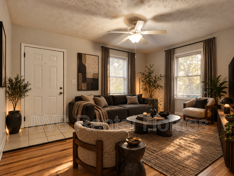 4672 Sussex Ave - Photo 7 of 11