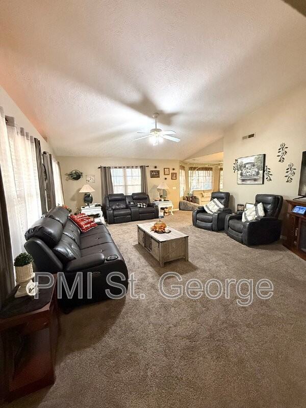 2391 S Sandia Rd - Photo 5 of 40