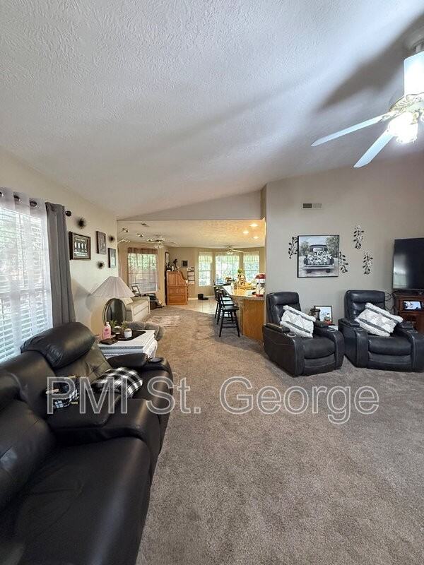 2391 S Sandia Rd - Photo 6 of 40
